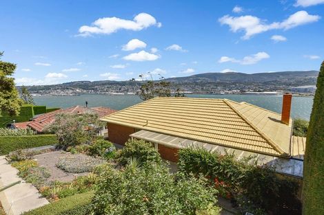 Photo of property in 56 Doon Street, Vauxhall, Dunedin, 9013