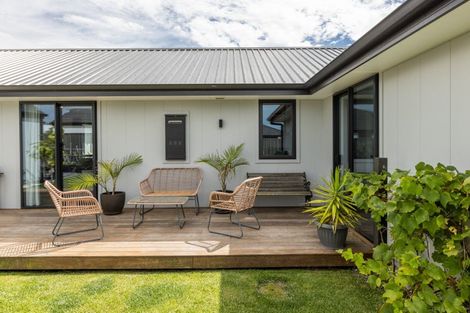 Photo of property in 52 Hunter Drive, Awatoto, Napier, 4110