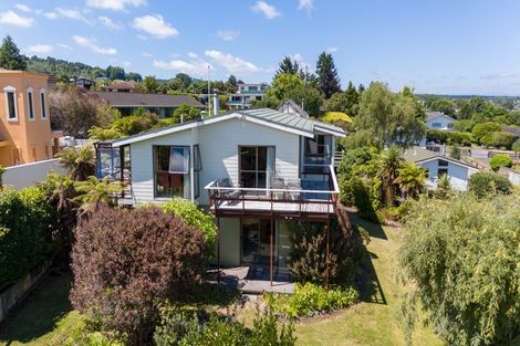 Photo of property in 50 Harvey Street, Waipahihi, Taupo, 3330