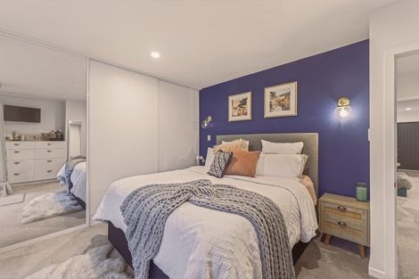 Photo of property in 87 Beachville Road, Redcliffs, Christchurch, 8081