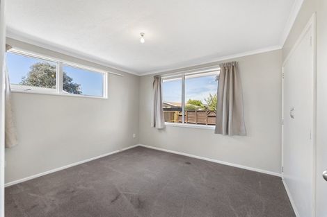Photo of property in 40 Orrick Crescent, Avondale, Christchurch, 8061