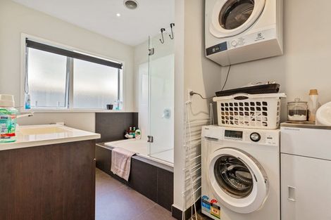 Photo of property in 48 Accolage Boulevard, Kumeu, 0810