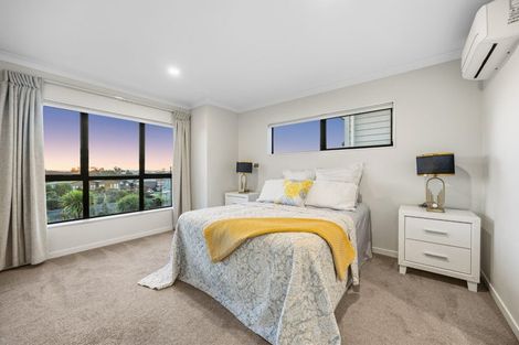 Photo of property in 7 Fricker Way, Flat Bush, Auckland, 2019