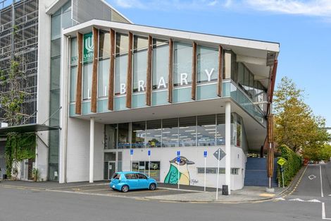 Photo of property in 10/3 Matuhi Rise, Henderson, Auckland, 0612