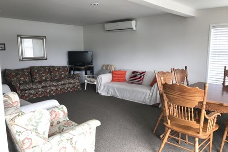 Photo of property in 17 Rose Street, Raglan, 3225