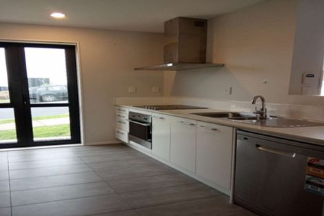 Photo of property in 5/10 Silver Moon Road, Albany Heights, Auckland, 0632