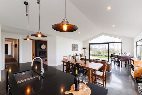 Photo of property in 10 Beechwood Road, Feilding, 4779