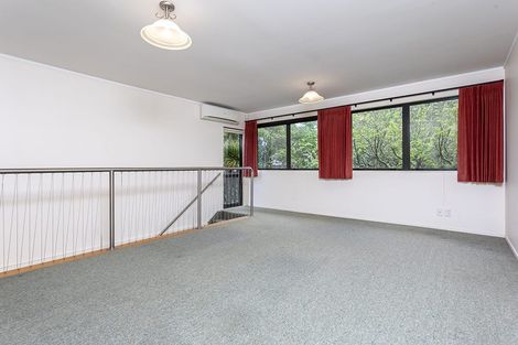 Photo of property in 5 Titchener Street, New Lynn, Auckland, 0600
