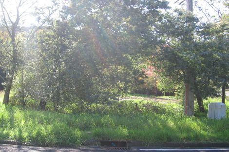 Photo of property in 1 Fawcett Road, Laingholm, Auckland, 0604