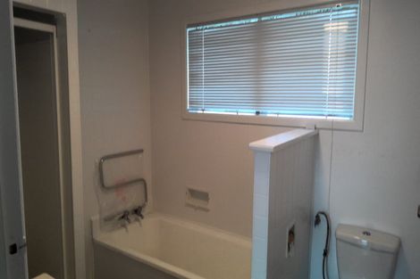 Photo of property in 53 Great South Road, Papakura, 2110