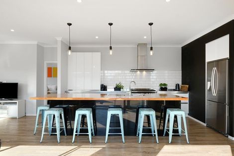 Photo of property in 85 Hamilton Drive, Wainui, Gisborne, 4010