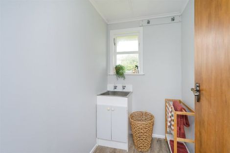 Photo of property in 10 Lewis Place, Highbury, Palmerston North, 4412