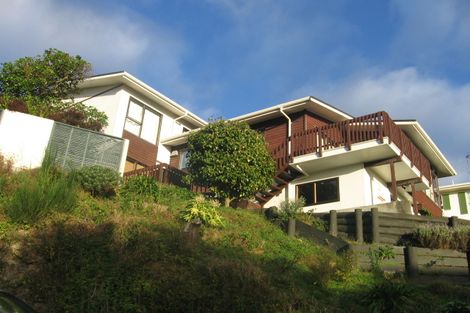 Photo of property in 7 Saint Aidans Way, Tawa, Wellington, 5028