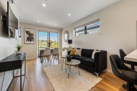 Photo of property in 59b Redwood Drive, Massey, Auckland, 0614