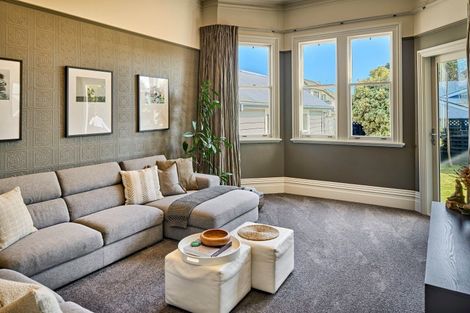 Photo of property in 5a Heretaunga Street, Petone, Lower Hutt, 5012