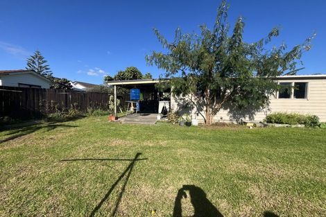 Photo of property in 3 Rukumoana Place, Clendon Park, Auckland, 2103