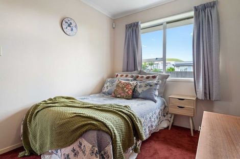 Photo of property in 2/13 Kowhai Avenue, Mangere Bridge, Auckland, 2022