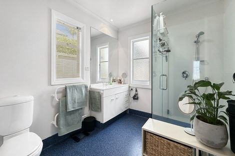 Photo of property in 67 St Marys Road, Saint Marys Bay, Auckland, 1011