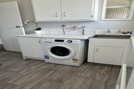 Photo of property in 31 Hutchins Street, Waitara, 4320