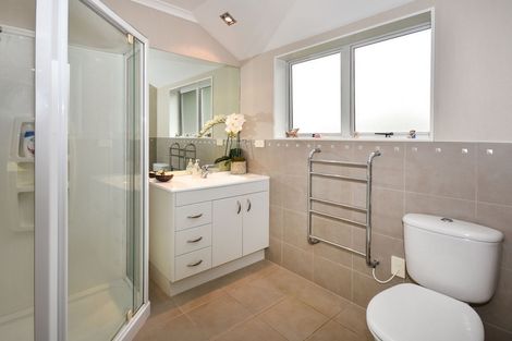 Photo of property in 5 Glencairn Place, Buckland, Pukekohe, 2677