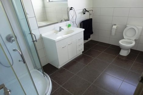 Photo of property in 2 Kauri Drive, Takanini, 2112