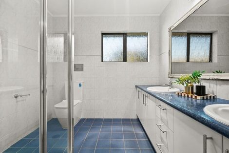 Photo of property in 2/22 Diorella Drive, Clover Park, Auckland, 2019