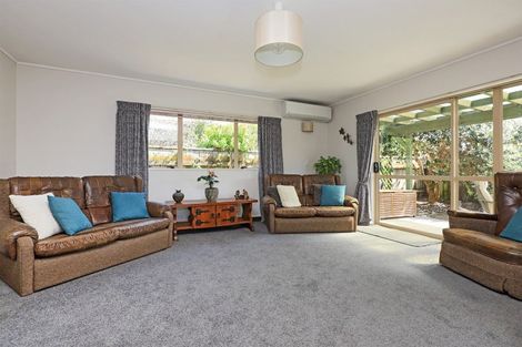 Photo of property in 121 Auckland Road, Greenmeadows, Napier, 4112