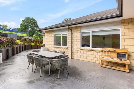 Photo of property in 312 Birdwood Road, Massey, Auckland, 0614