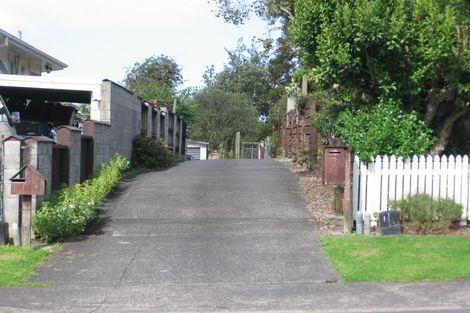 Photo of property in 10 Solar Road, Glen Eden, Auckland, 0602