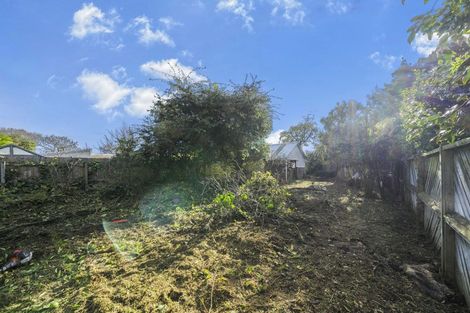 Photo of property in 184 Main North Road, Redwood, Christchurch, 8051