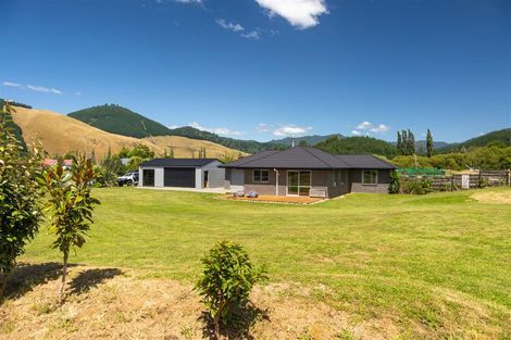 Photo of property in 18 Robertson Mill Place, Rai Valley, 7194