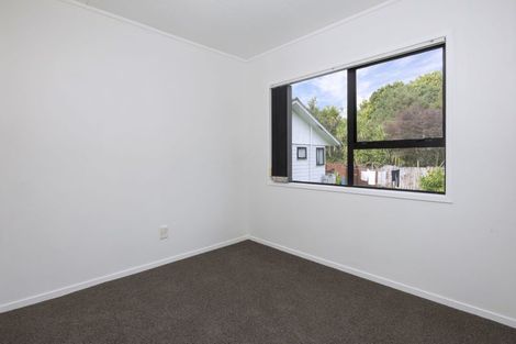 Photo of property in 67 Meadowvale Rise, Titirangi, Auckland, 0604