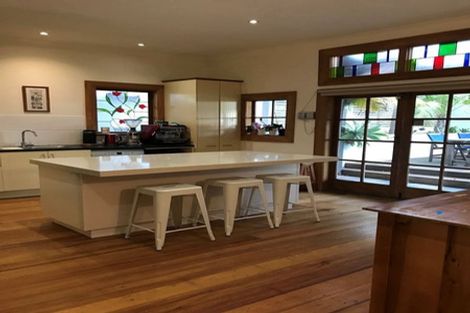 Photo of property in 39 Fitzroy Road, Bluff Hill, Napier, 4110