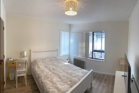 Photo of property in 2/168 Prince Regent Drive, Farm Cove, Auckland, 2012