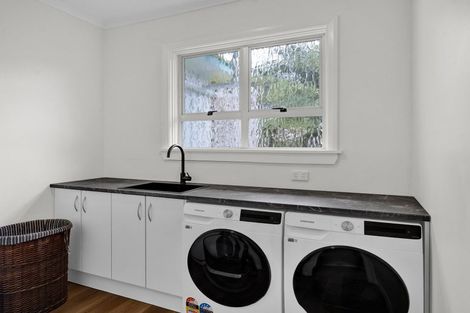 Photo of property in 128 Waihi Road, Hawera, 4610