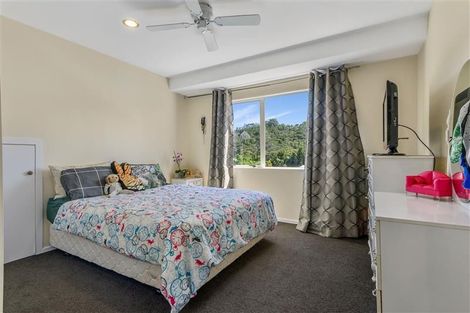 Photo of property in 3/96 Balmain Road, Chatswood, Auckland, 0626
