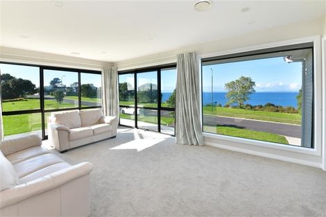 Photo of property in 347 Pinecrest Drive, Gulf Harbour, Whangaparaoa, 0930