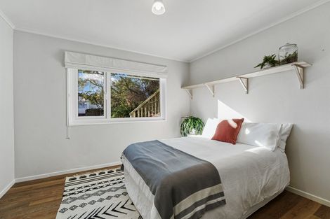 Photo of property in 1 Ash Grove, Ranui, Porirua, 5024