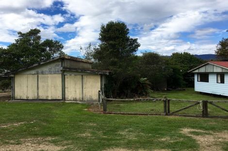 Photo of property in 2 Hunter Street, Karamea, 7893