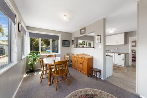 Photo of property in 18 Campbell Road, Bunnythorpe, Palmerston North, 4481