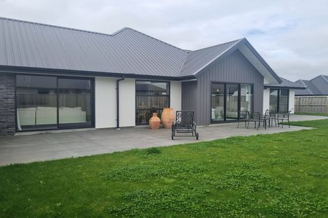 Photo of property in 8 Mary Gebbie Avenue, Prebbleton, 7604