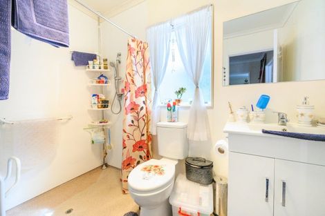 Photo of property in 48 Botanical Road, Takaro, Palmerston North, 4412