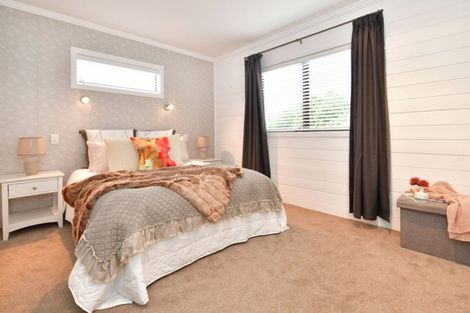 Photo of property in 53a Swann Beach Road, Stanmore Bay, Whangaparaoa, 0932