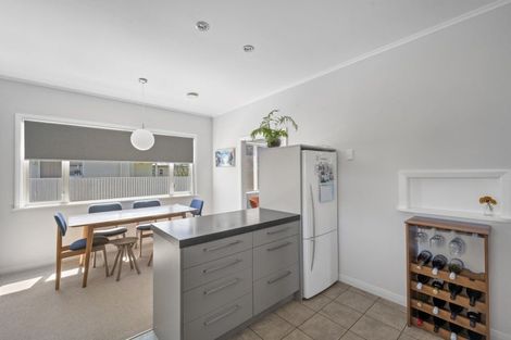 Photo of property in 45 Bedford Road, Marewa, Napier, 4110