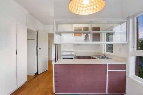 Photo of property in 2/41 Quebec Road, Milford, Auckland, 0620