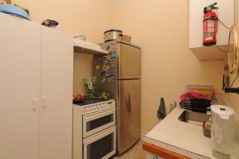 Photo of property in 9 Park Street, Thorndon, Wellington, 6011