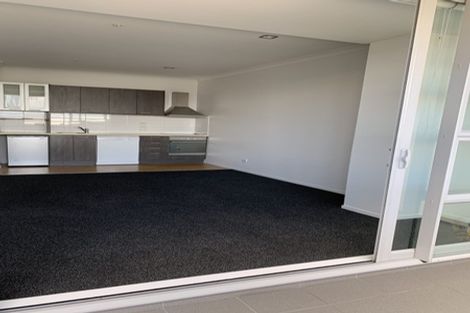 Photo of property in 2c/39 Mackelvie Street, Grey Lynn, Auckland, 1021