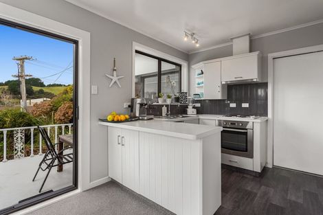 Photo of property in 256 Pohutukawa Avenue, Ohope, 3121