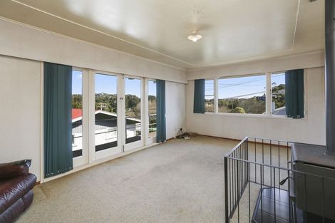 Photo of property in 25 Parsons Street, Vogeltown, New Plymouth, 4310
