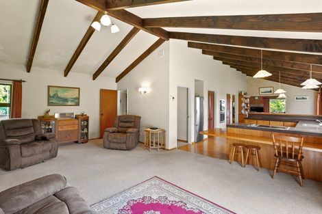 Photo of property in 44 Ridgewood Drive, Ridgewood, New Plymouth, 4371